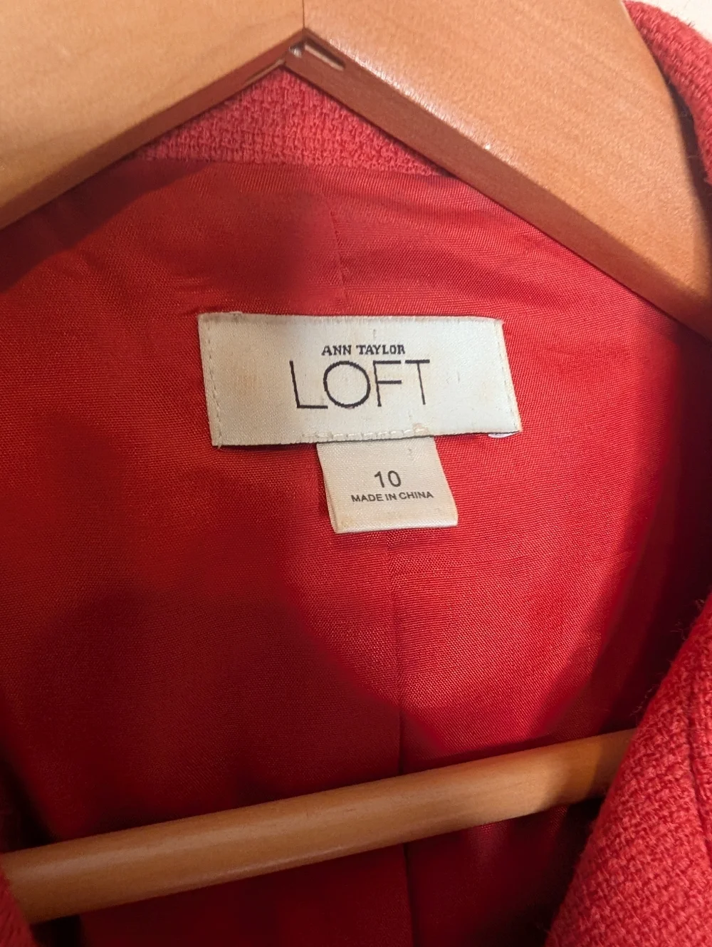 Ann Taylor LOFT Textured Tweed Blazer Jacket Coral Button Front Size 10